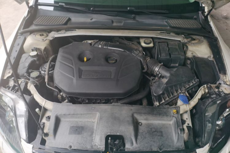 Used Ford Mondeo 2012 2.0L GTDi240 Flagship Sport Edition Engine Bay