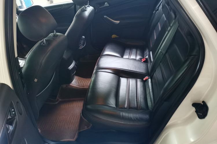 Used Ford Mondeo 2012 2.0L GTDi240 Flagship Sport Edition Left Rear Seat