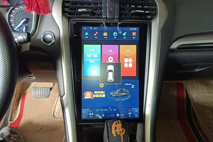 Used Ford Mondeo 2013 2.0L GTDi 200 Fashion Edition Audio And AC Panel