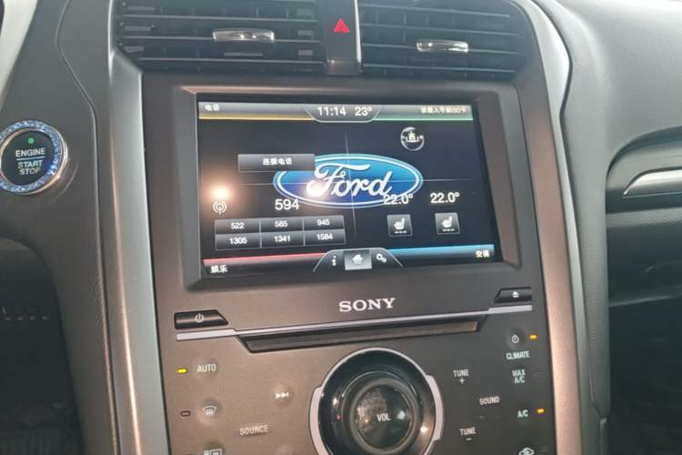 Used Ford Mondeo 2013 2.0L GTDi240 Luxury Sport Model Audio And AC Panel