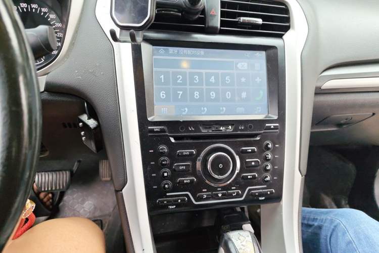 Used Ford Mondeo 2013 1.5L GTDi180 Fashion Edition Audio And AC Panel