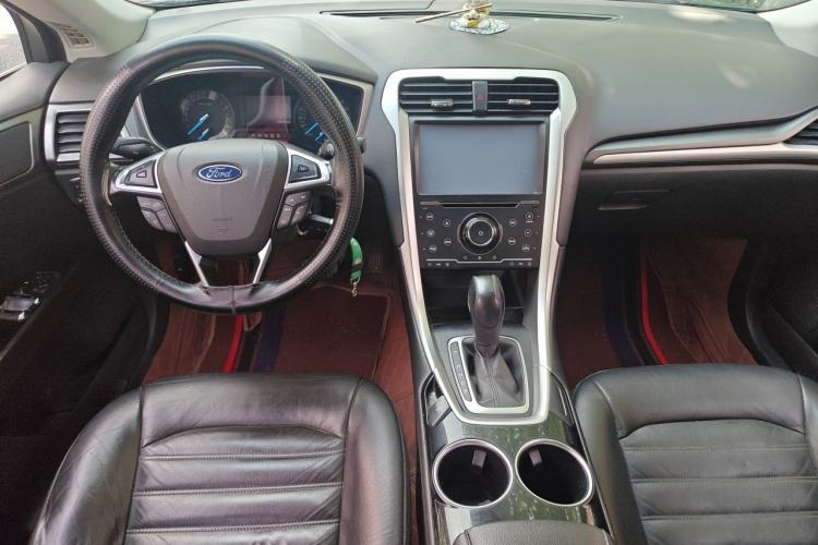 Used Ford Mondeo 2013 1.5L GTDi180 Fashion Edition Center Console