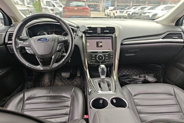 Used Ford Mondeo 2013 1.5L GTDi180 Fashion Edition Center Console
