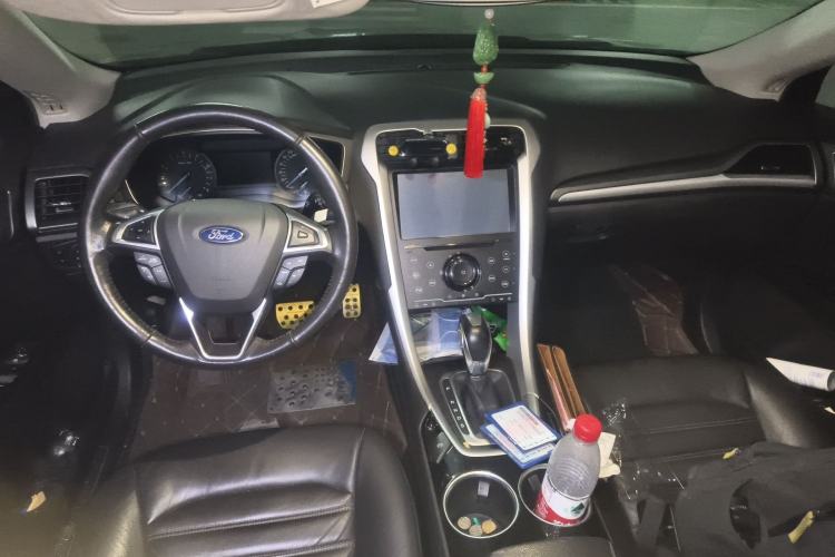 Used Ford Mondeo 2013 1.5L GTDi180 Fashion Edition Center Console
