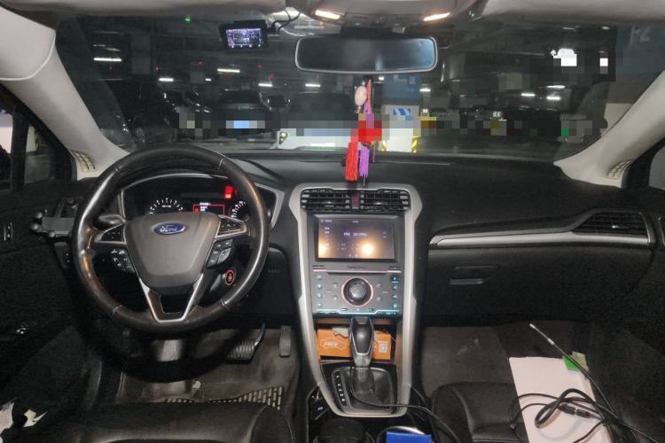 Used Ford Mondeo 2013 1.5L GTDi180 Fashion Edition Center Console