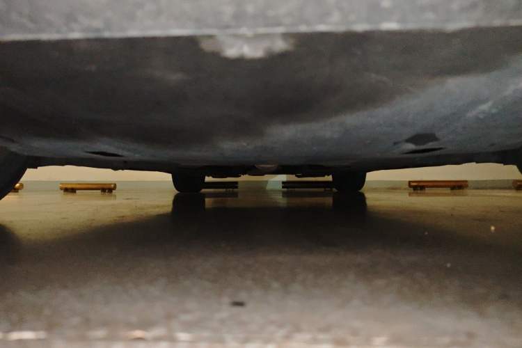Used Ford Mondeo 2013 2.0L GTDi 200 Fashion Edition Chassis Front