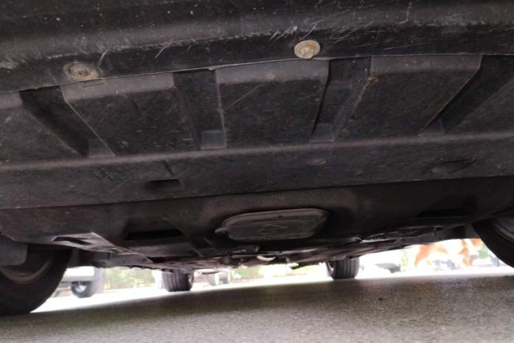 Used Ford Mondeo 2013 2.0L GTDi 200 Luxury Model Chassis Front