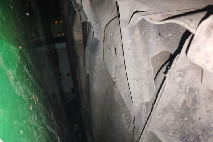 Used Ford Mondeo 2013 2.3L Luxury Model Chassis Front Left