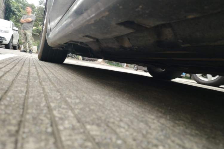 Used Ford Mondeo 2013 2.0L GTDi 200 Luxury Model Chassis Front Left