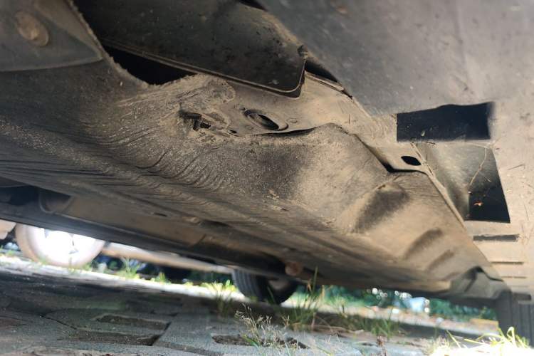 Used Ford Mondeo 2013 2.0L GTDi 200 Luxury Model Chassis Front Left