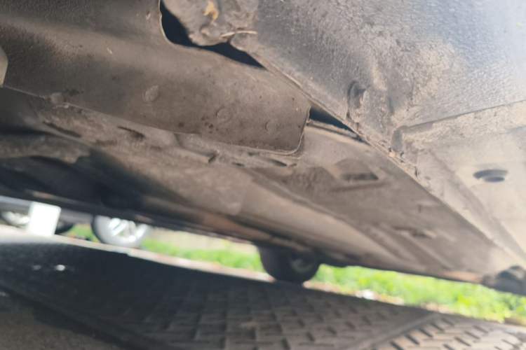 Used Ford Mondeo 2013 2.3L Fashion Edition Chassis Front Left