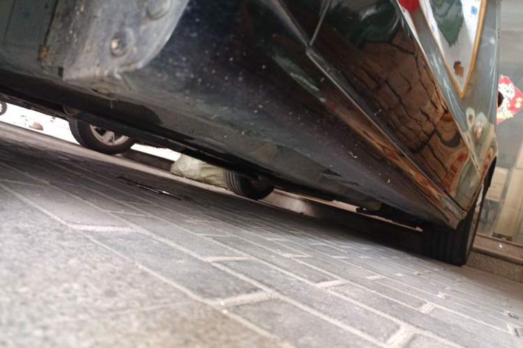 Used Ford Mondeo 2013 2.0L GTDi 200 Fashion Edition Chassis Front Left