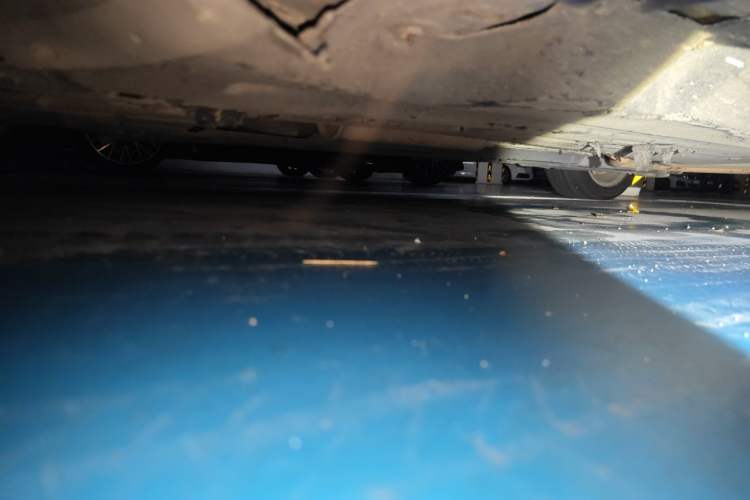 Used Ford Mondeo 2013 2.0L GTDi 200 Fashion Edition Chassis Front Left