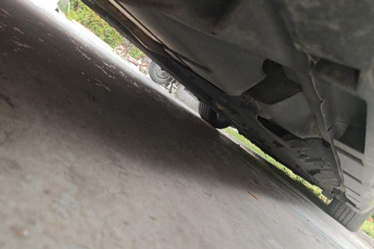 Used Ford Mondeo 2013 2.0L GTDi240 Ultimate Edition Chassis Front Right