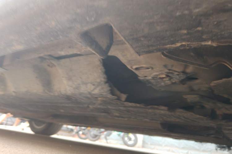 Used Ford Mondeo 2013 2.0L GTDi 200 Fashion Edition Chassis Front Right