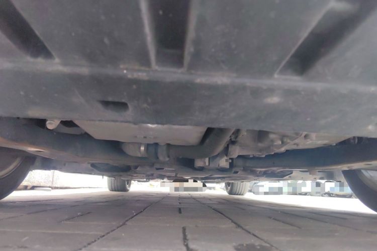 Used Ford Mondeo 2013 2.0L GTDi 200 Luxury Model Chassis Front