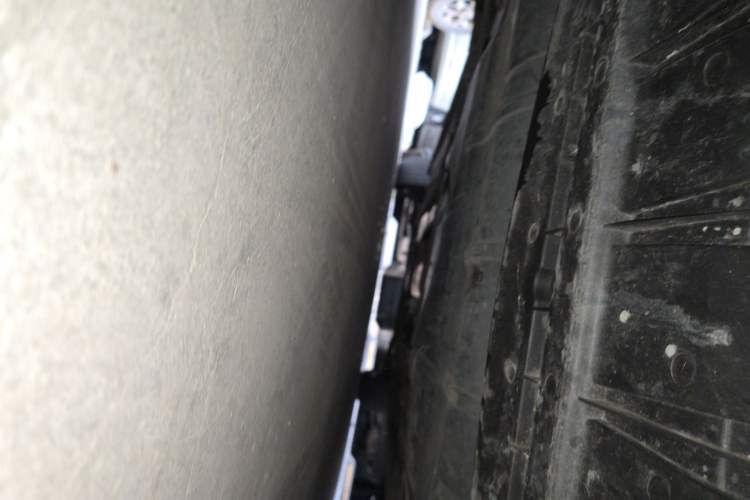 Used Ford Mondeo 2013 2.3L Luxury Model Chassis Front