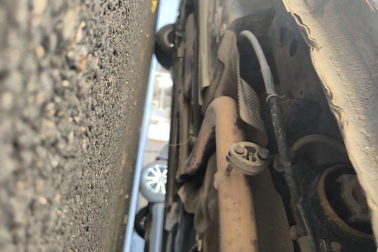 Used Ford Mondeo 2013 2.3L Fashion Edition Chassis Rear Left