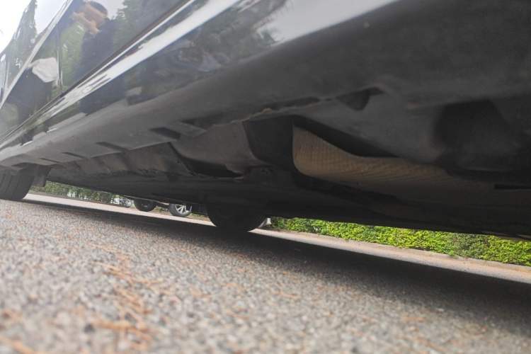 Used Ford Mondeo 2013 2.0L GTDi 200 Luxury Model Chassis Rear Left