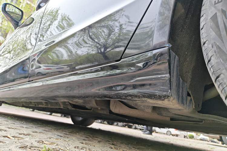 Used Ford Mondeo 2013 2.0L GTDi240 Flagship Edition Chassis Rear Left