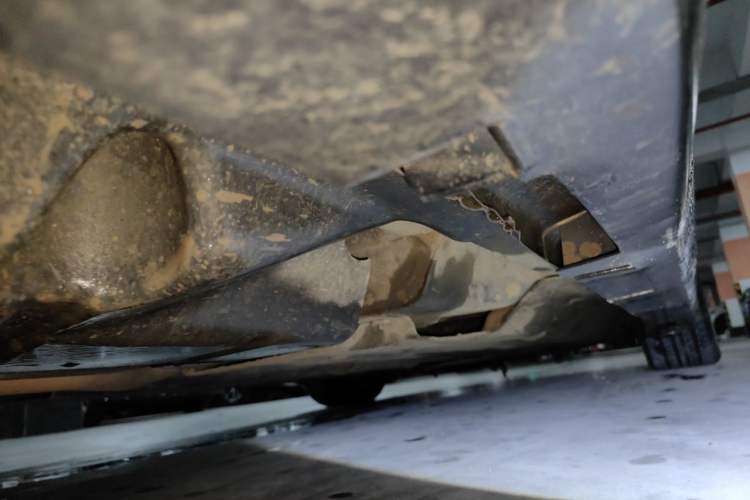 Used Ford Mondeo 2013 2.0L GTDi 200 Luxury Model Chassis Rear Right