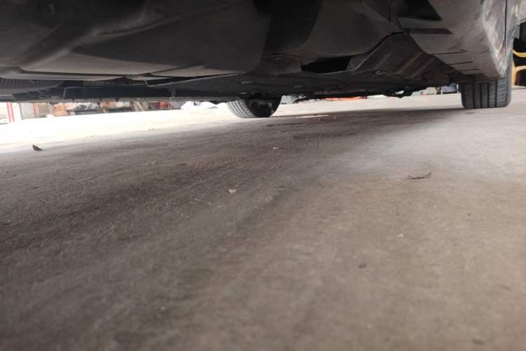 Used Ford Mondeo 2013 2.0L GTDi 200 Luxury Model Chassis Rear Right
