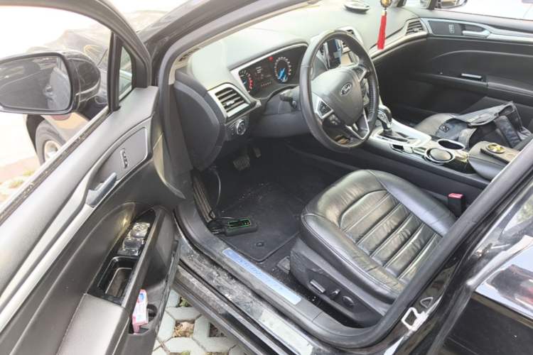 Used Ford Mondeo 2013 1.5L GTDi180 Fashion Edition Driver Seat