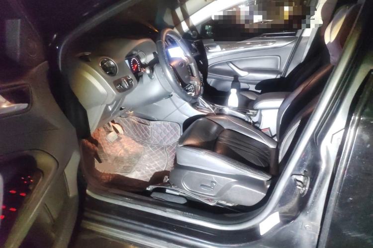 Used Ford Mondeo 2013 2.3L Luxury Model Driver Seat