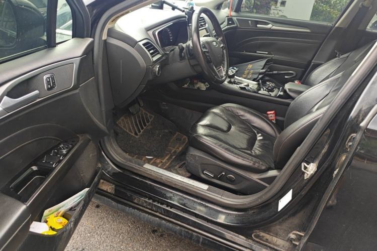 Used Ford Mondeo 2013 2.0L GTDi240 Luxury Sport Model Driver Seat