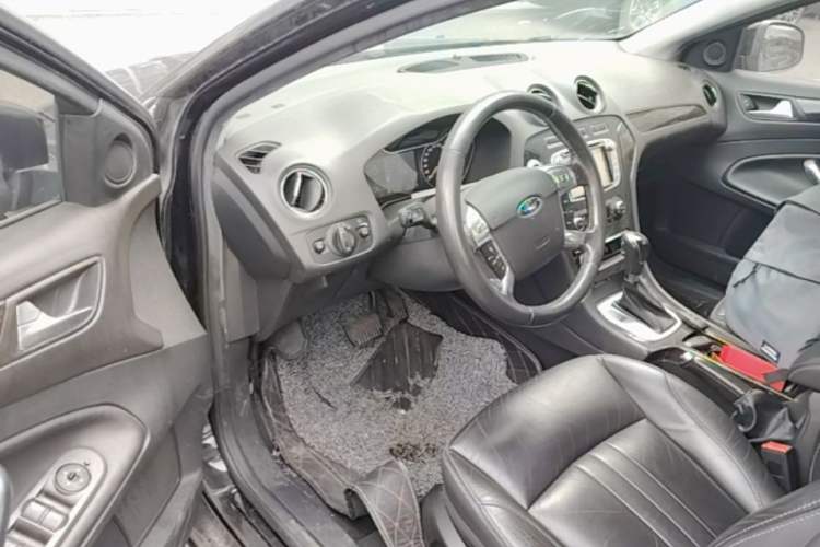 Used Ford Mondeo 2013 2.3L Luxury Model Driver Seat