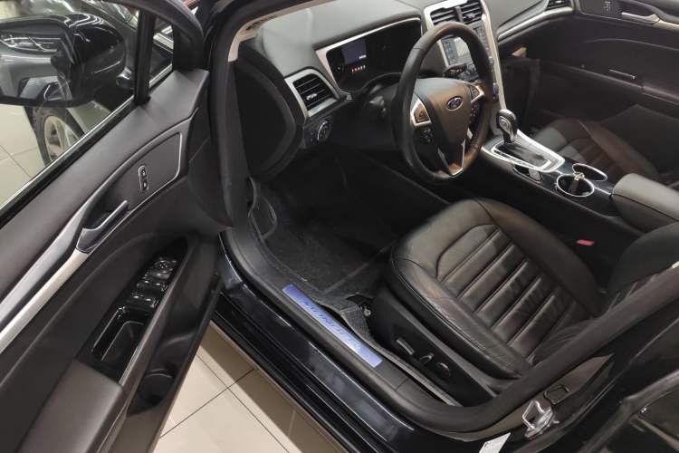 Used Ford Mondeo 2013 1.5L GTDi180 Fashion Edition Driver Seat