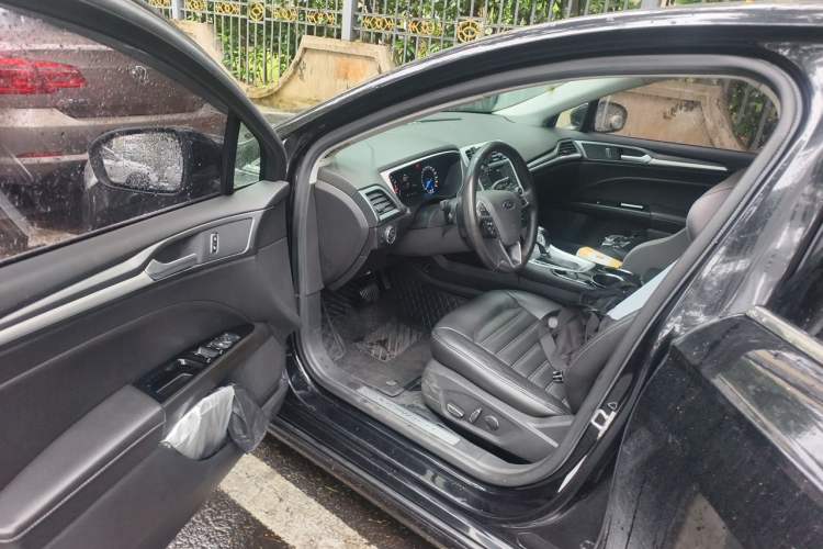 Used Ford Mondeo 2013 1.5L GTDi180 Fashion Edition Driver Seat