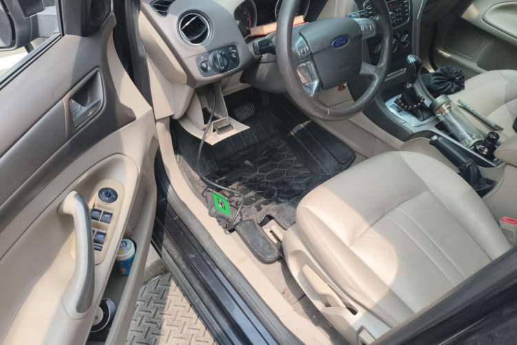 Used Ford Mondeo 2013 2.3L Fashion Edition Driver Seat