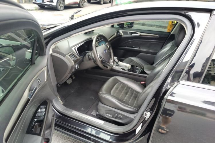 Used Ford Mondeo 2013 2.0L GTDi240 Flagship Edition Driver Seat