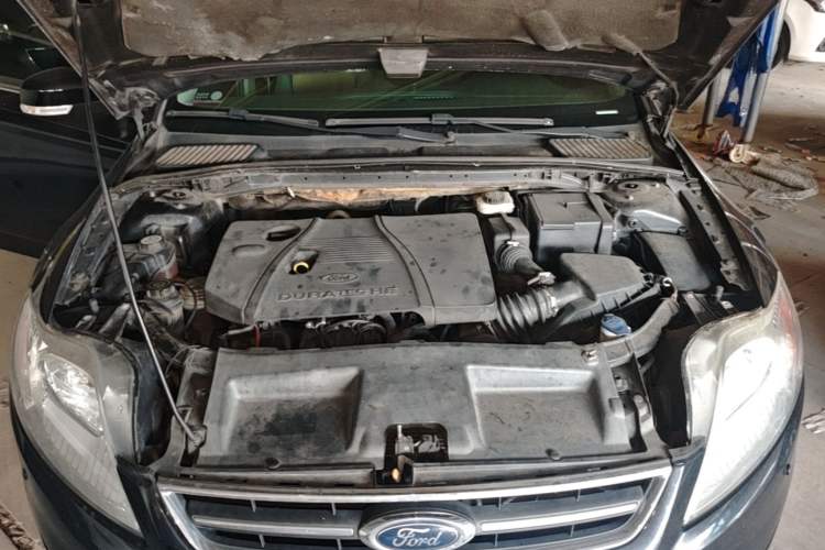 Used Ford Mondeo 2013 2.3L Fashion Edition Engine Bay