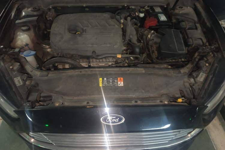 Used Ford Mondeo 2013 1.5L GTDi180 Fashion Edition Engine Bay