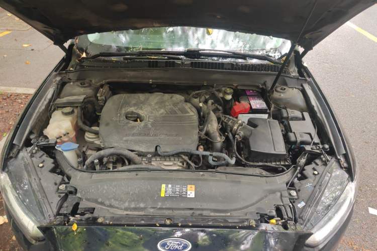 Used Ford Mondeo 2013 1.5L GTDi180 Fashion Edition Engine Bay