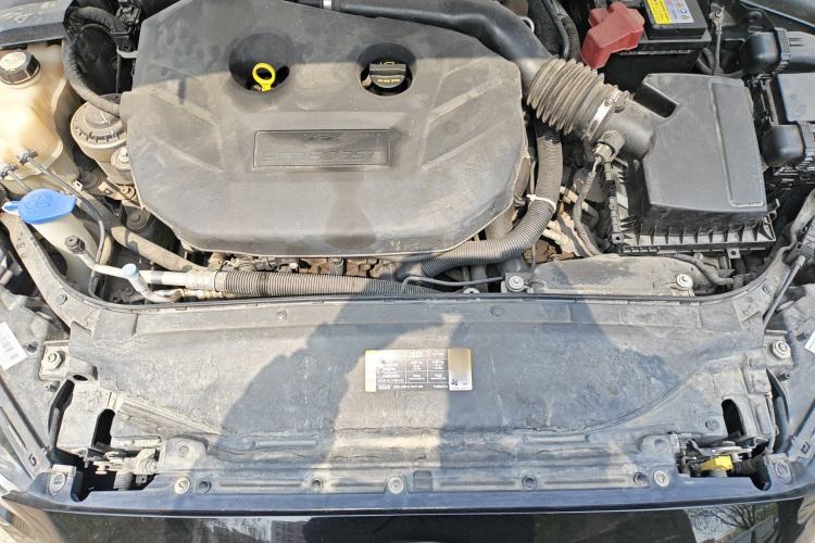 Used Ford Mondeo 2013 2.0L GTDi240 Flagship Edition Engine Bay