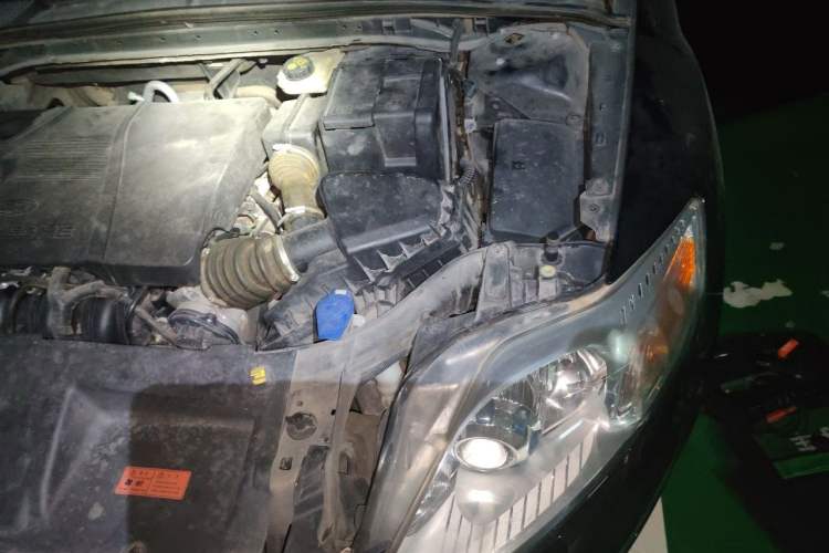 Used Ford Mondeo 2013 2.3L Luxury Model Engine Bay Left