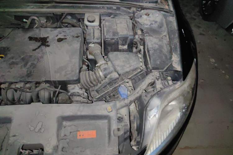 Used Ford Mondeo 2013 2.3L Fashion Edition Engine Bay Left