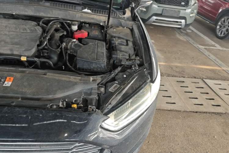 Used Ford Mondeo 2013 1.5L GTDi180 Fashion Edition Engine Bay Left