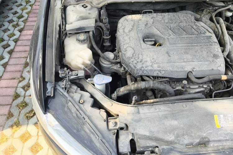 Used Ford Mondeo 2013 1.5L GTDi180 Fashion Edition Engine Bay Right