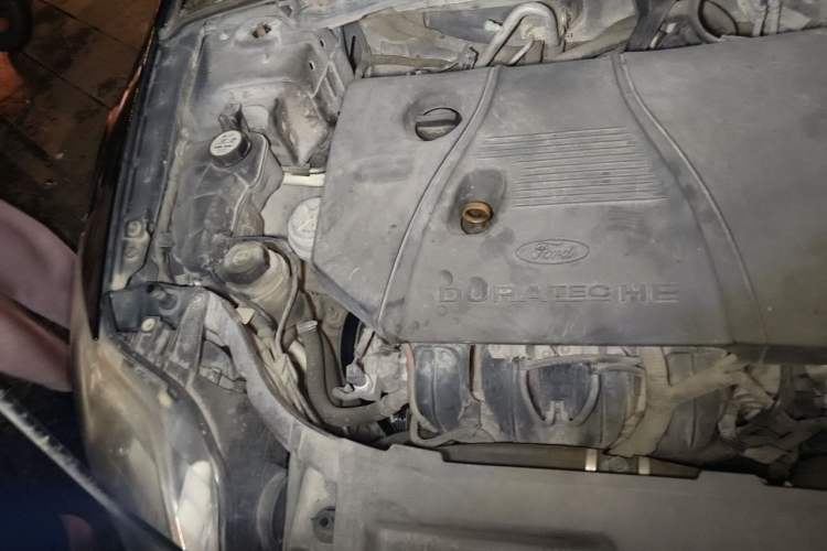 Used Ford Mondeo 2013 2.3L Fashion Edition Engine Bay Right