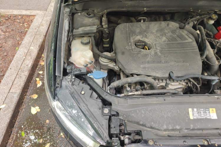 Used Ford Mondeo 2013 1.5L GTDi180 Fashion Edition Engine Bay Right