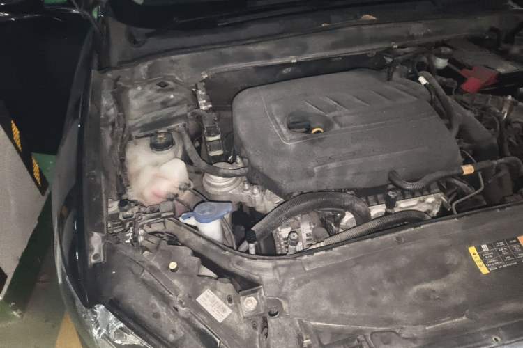 Used Ford Mondeo 2013 1.5L GTDi180 Fashion Edition Engine Bay Right