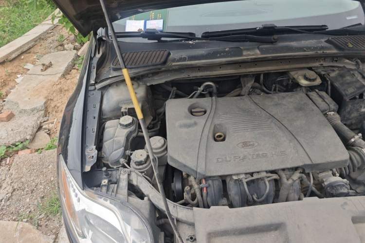 Used Ford Mondeo 2013 2.3L Fashion Edition Engine Bay Right