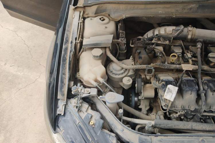 Used Ford Mondeo 2013 2.0L GTDi 200 Fashion Edition Engine Bay Right