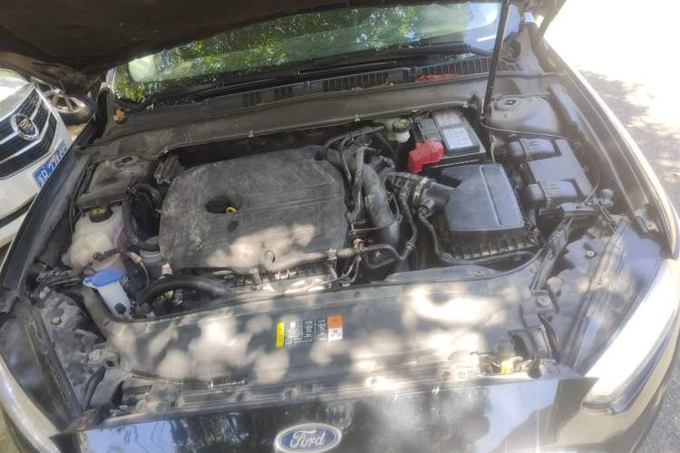 Used Ford Mondeo 2013 1.5L GTDi180 Fashion Edition Engine Bay