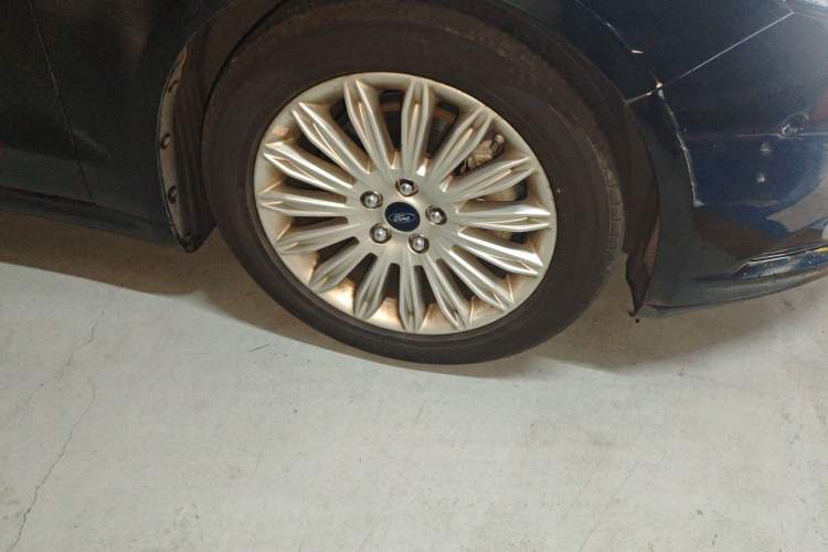 Used Ford Mondeo 2013 2.0L GTDi 200 Luxury Model Exterior 1