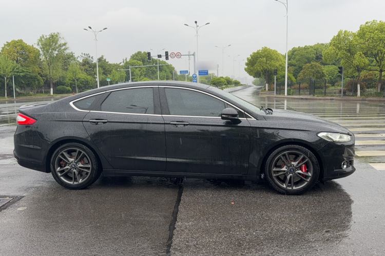 Used Ford Mondeo 2013 2.0L GTDi240 Luxury Sport Model Exterior 2